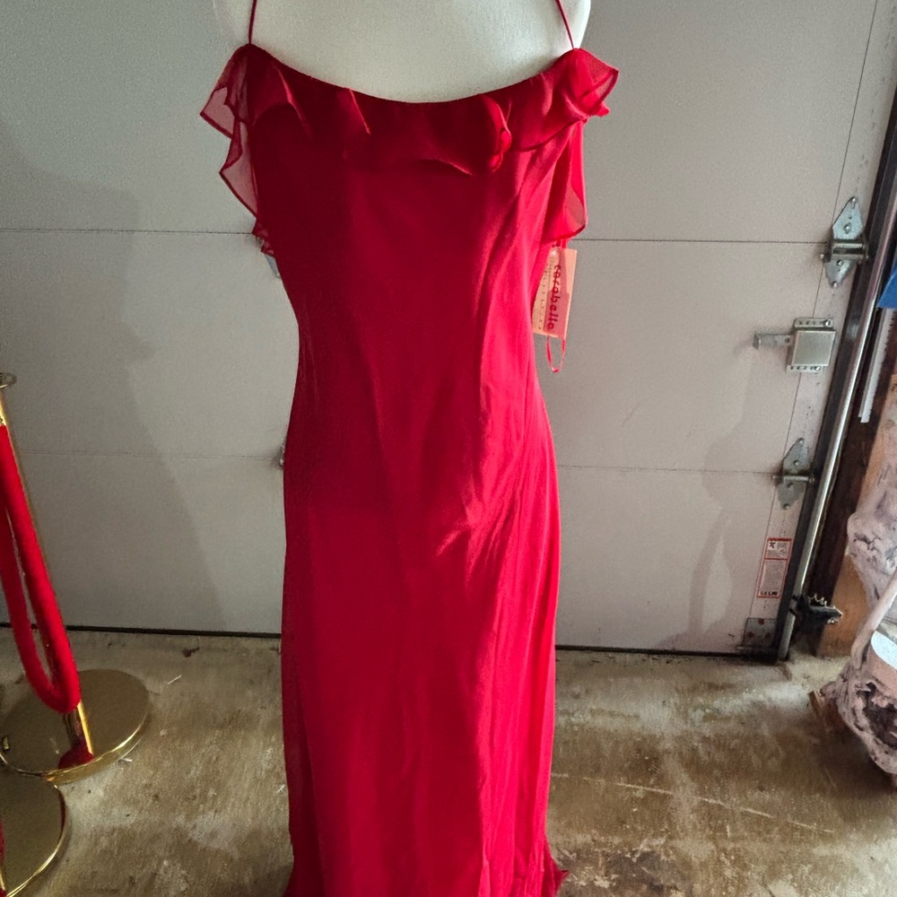 Elegant Red Evening Dress